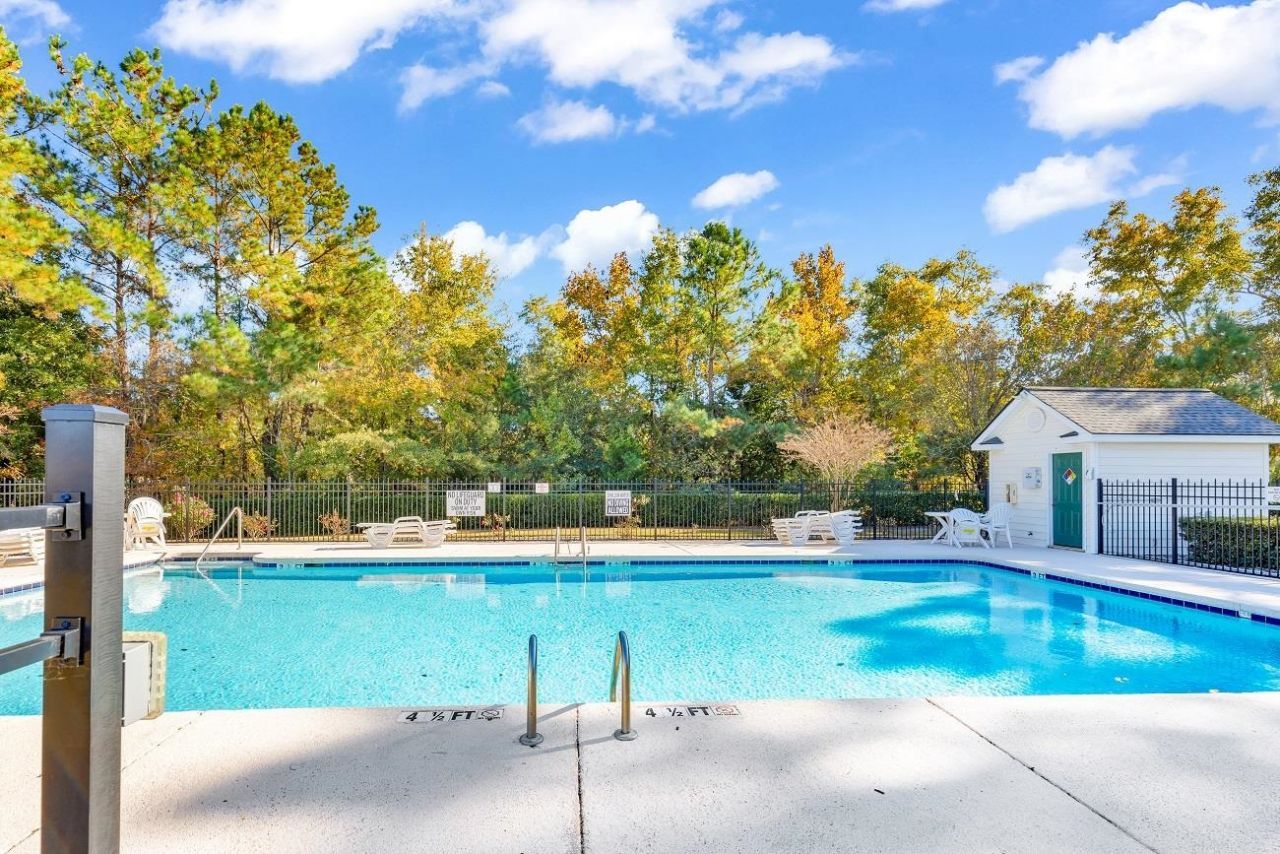 4385 Daphne Ln. Photo 19