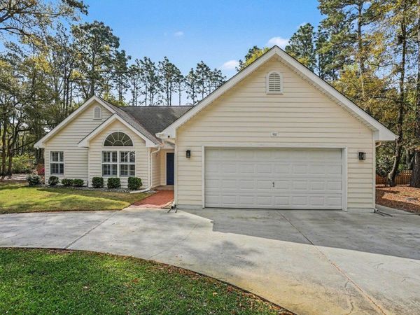 160 Riverbirch Ln., Pawleys Island, SC 29585