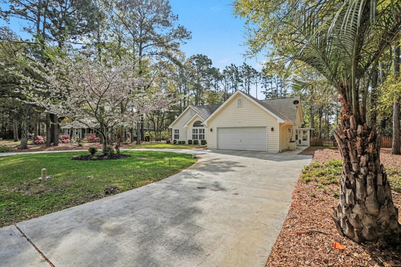 160 Riverbirch Ln. Photo 4