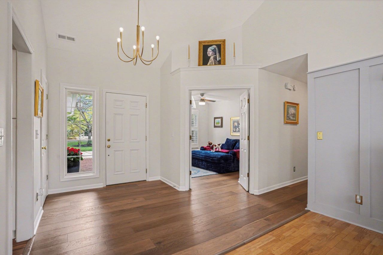 160 Riverbirch Ln. Photo 5