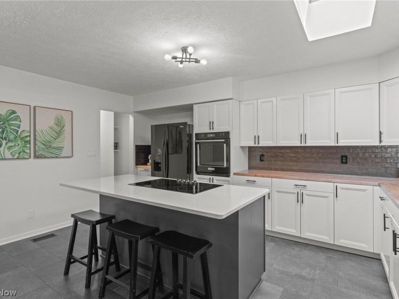 3520 Shellhart Road, Norton, OH 44203 Photo 13