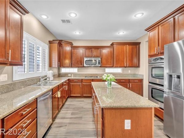 12133 Las Hurdes Avenue , Las Vegas, NV 89138