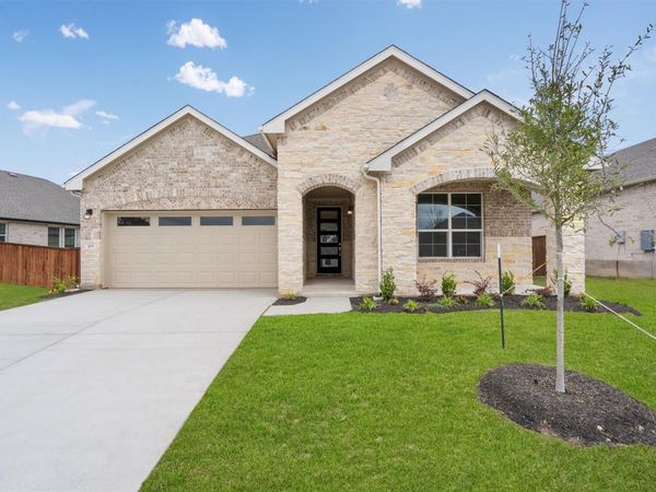 305 Barton Run DR, Georgetown, TX 78628
