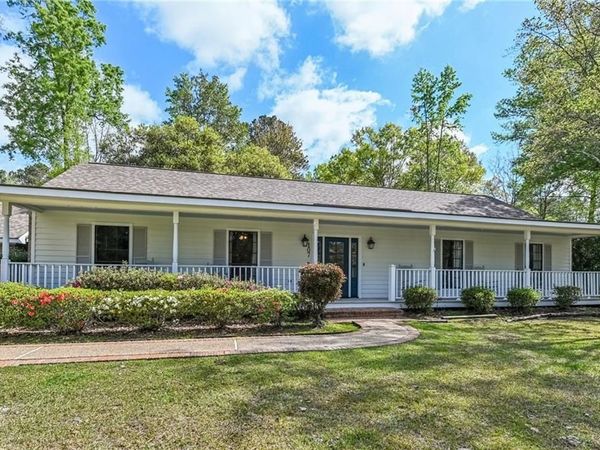 107 HEATHERSTONE Lane, Covington, LA 70433