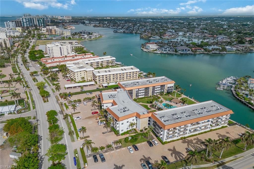 2900 Gulf Shore Blvd N, Unit 110, Naples, FL 34103 Photo