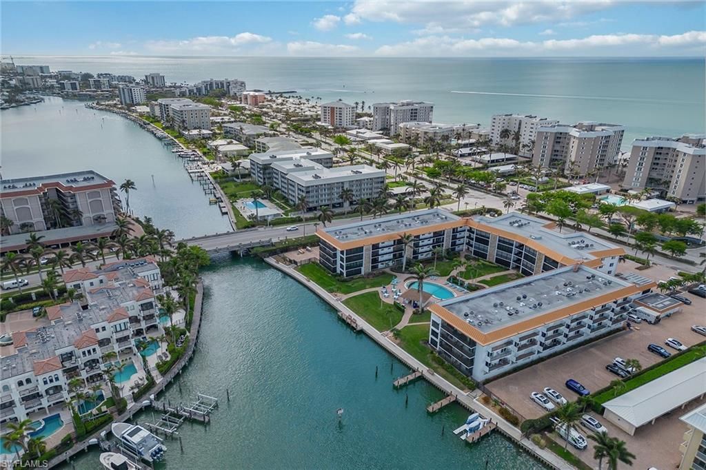 2900 Gulf Shore Blvd N, Unit 110, Naples, FL 34103 Photo