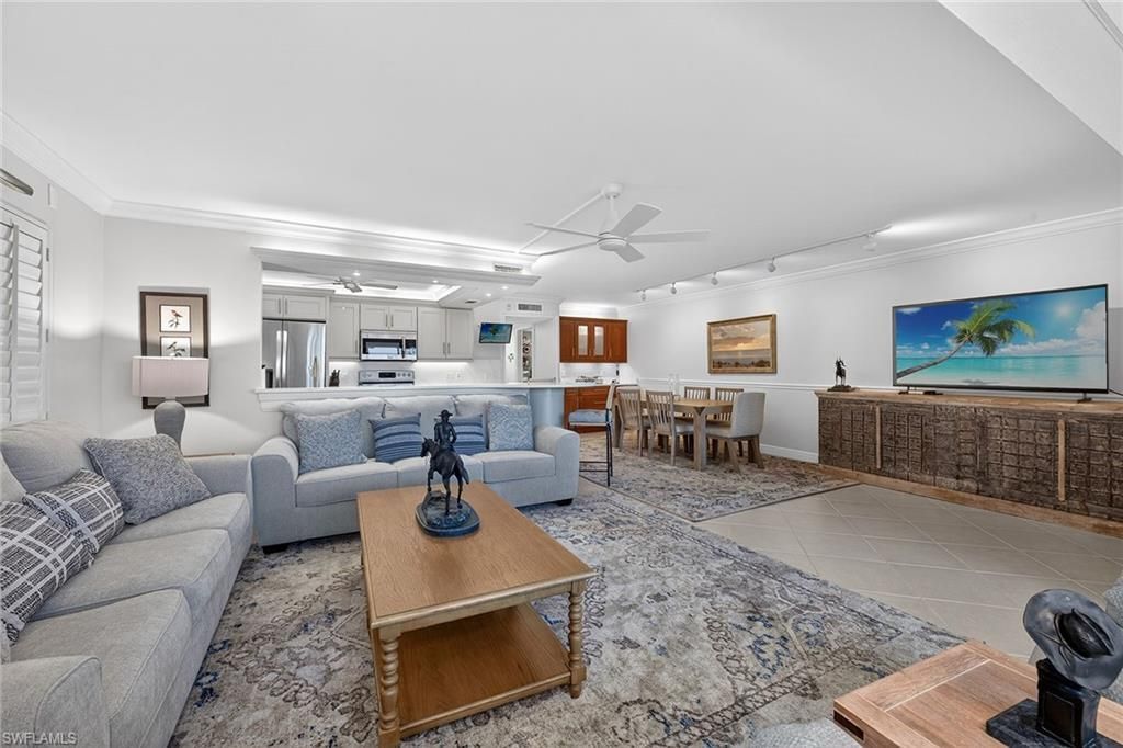 2900 Gulf Shore Blvd N, Unit 110, Naples, FL 34103 Photo