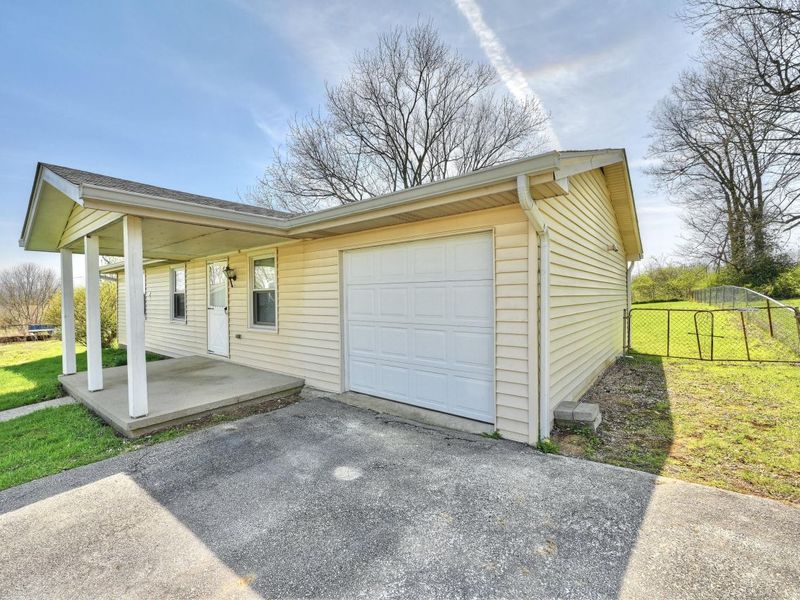 4460 Ky-16, Glencoe, KY 41046 Photo 3