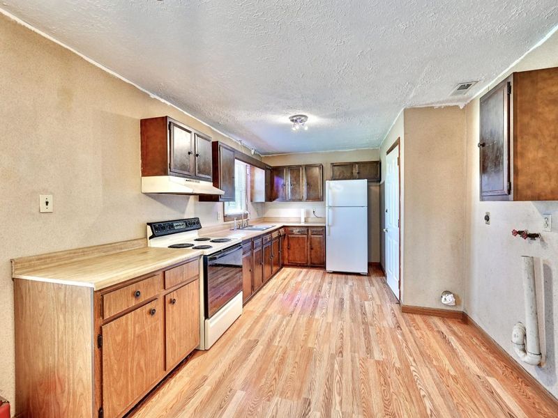 4460 Ky-16, Glencoe, KY 41046 Photo 7