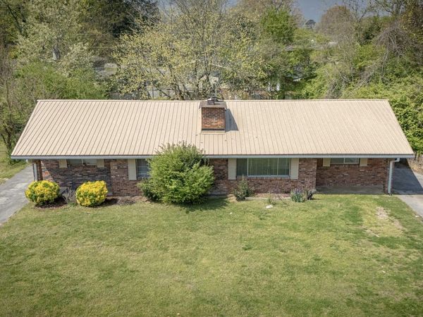 4057 Arbor Place Lane, Chattanooga, TN 37416