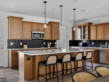 4991 LONGMIRE WAY, CHANTILLY, VA 20151