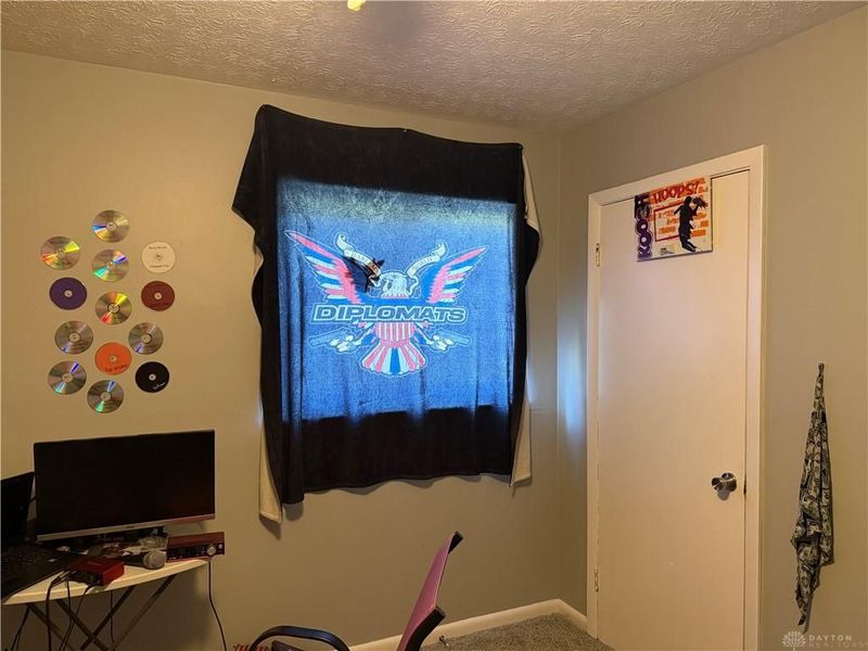 9 Mario Drive, Dayton, OH 45426 Photo 7