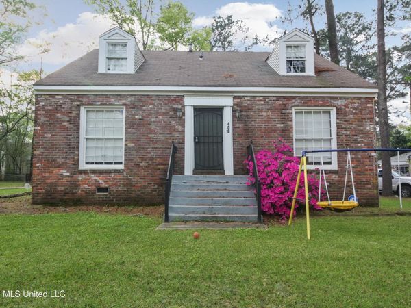408 Northside Circle, Jackson, MS 39206