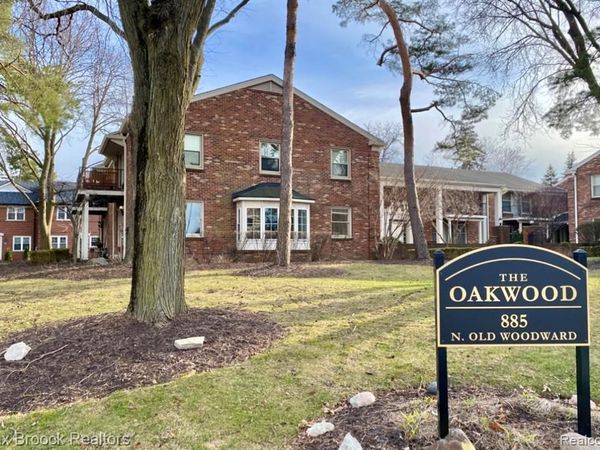 885 N Old Woodward Avenue, Birmingham, MI 48009