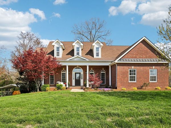 7201 Keynsham Dr, Fairview, TN 37062