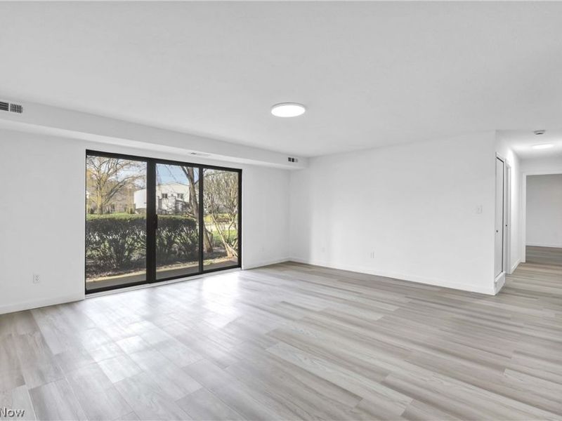 2955 N Bay Drive, Unit H4, Westlake, OH 44145 Photo 2