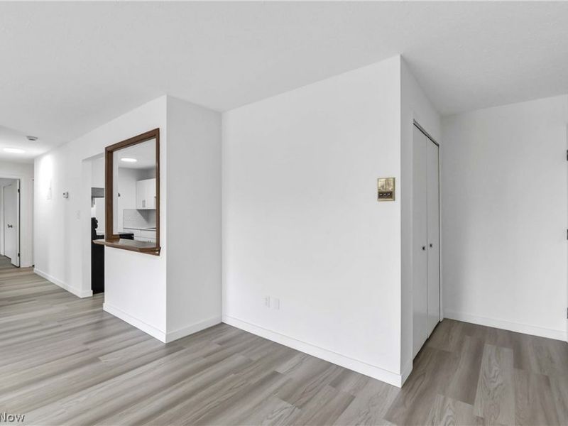 2955 N Bay Drive, Unit H4, Westlake, OH 44145 Photo 6