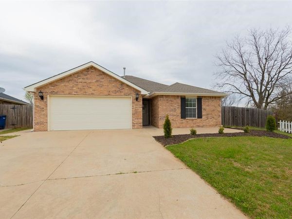 824 E Macy, Stillwater, OK 00000