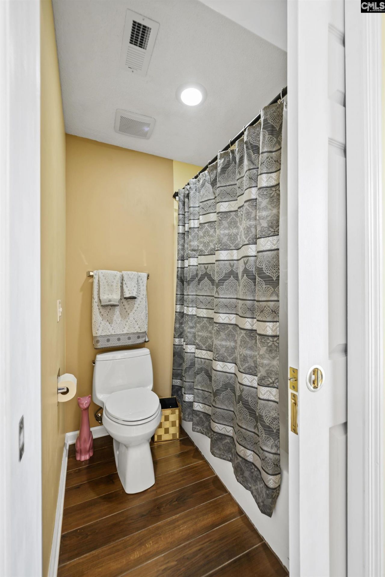 208 Amber Chase Court  Photo 17