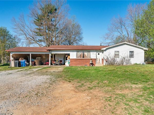 1434 S Monte NE Road , Rogers, AR 72756