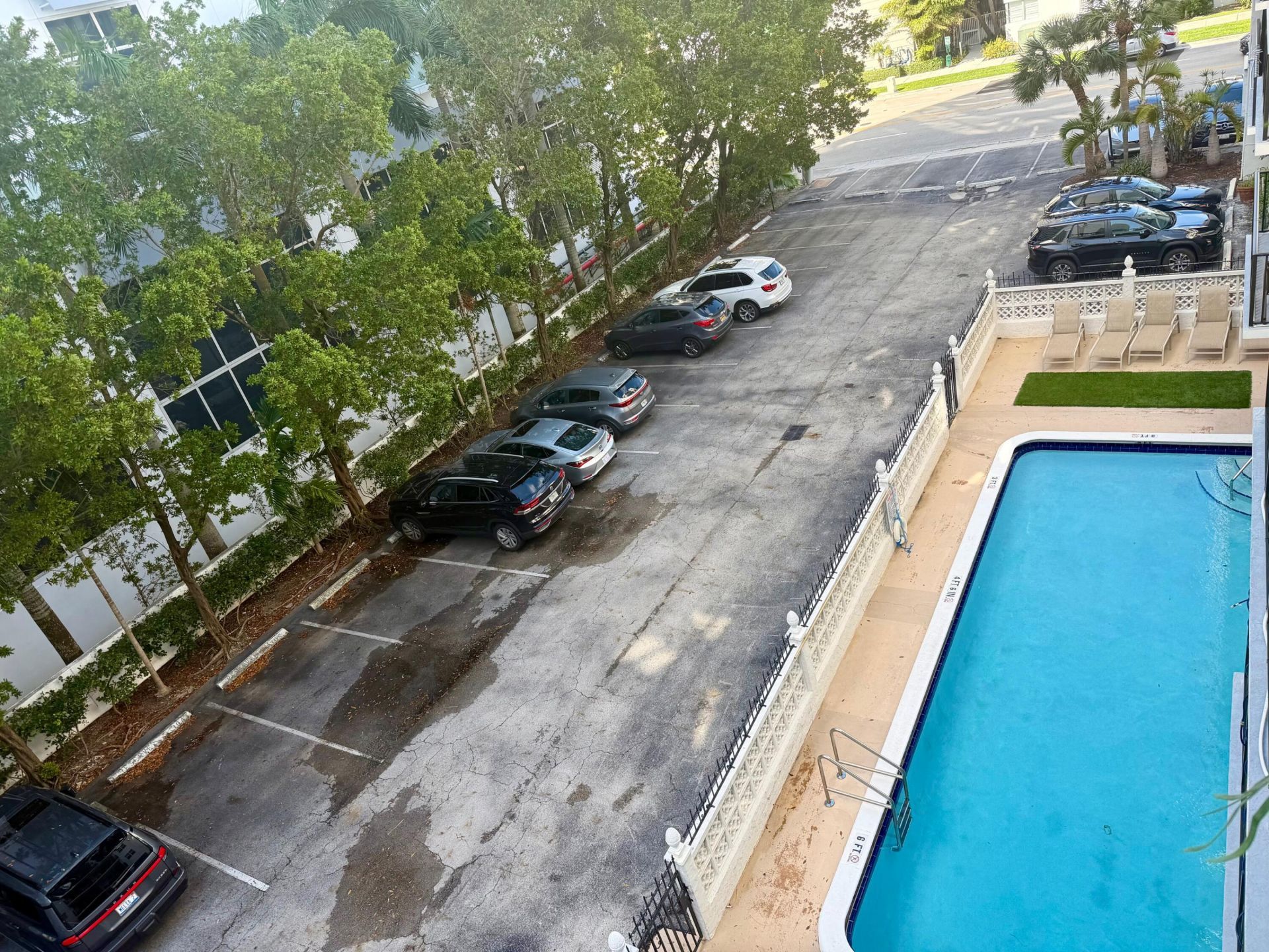 3000 Riomar Street, Unit 410, Fort Lauderdale, FL 33304 Photo
