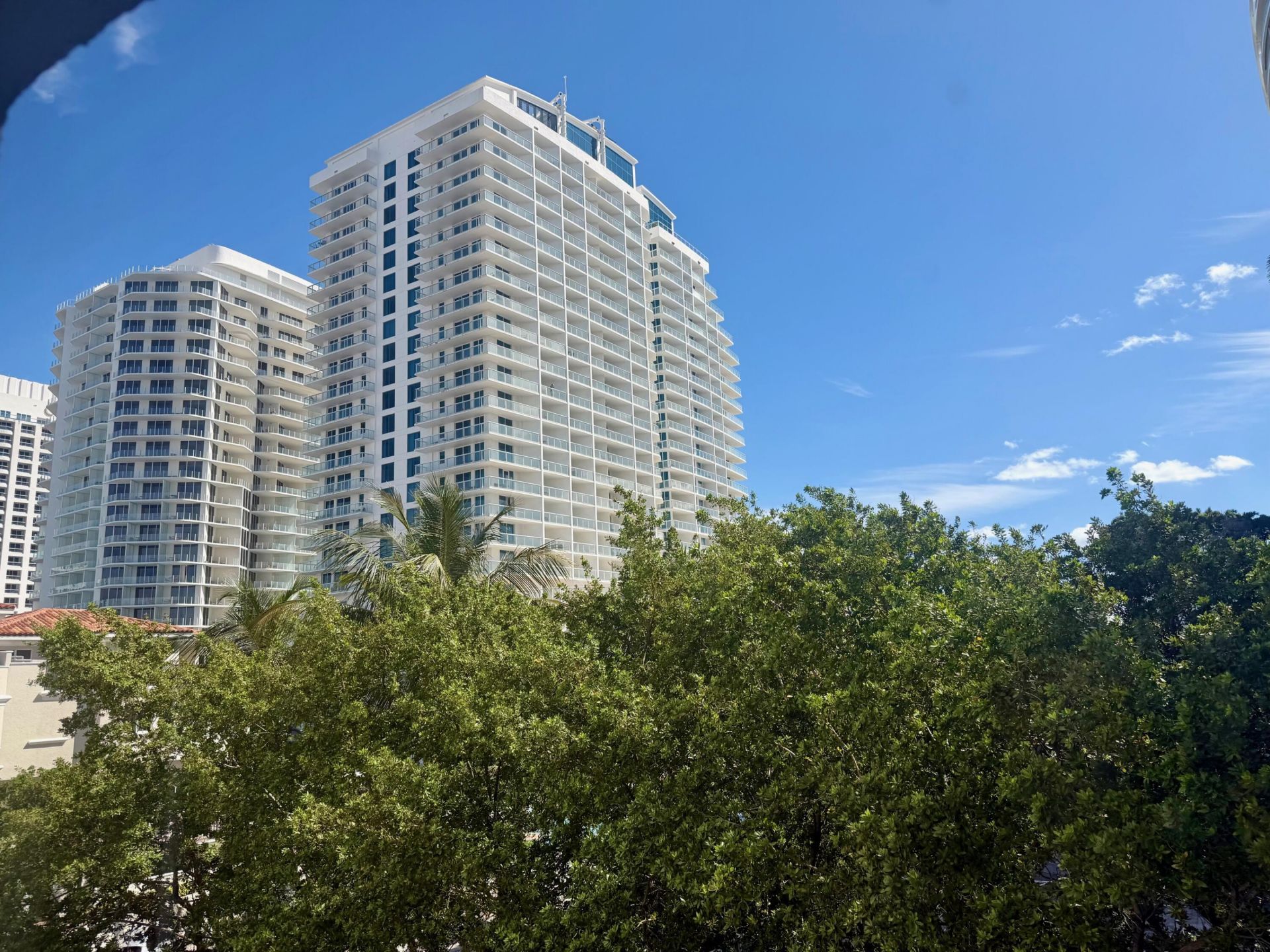 3000 Riomar Street, Unit 410, Fort Lauderdale, FL 33304 Photo
