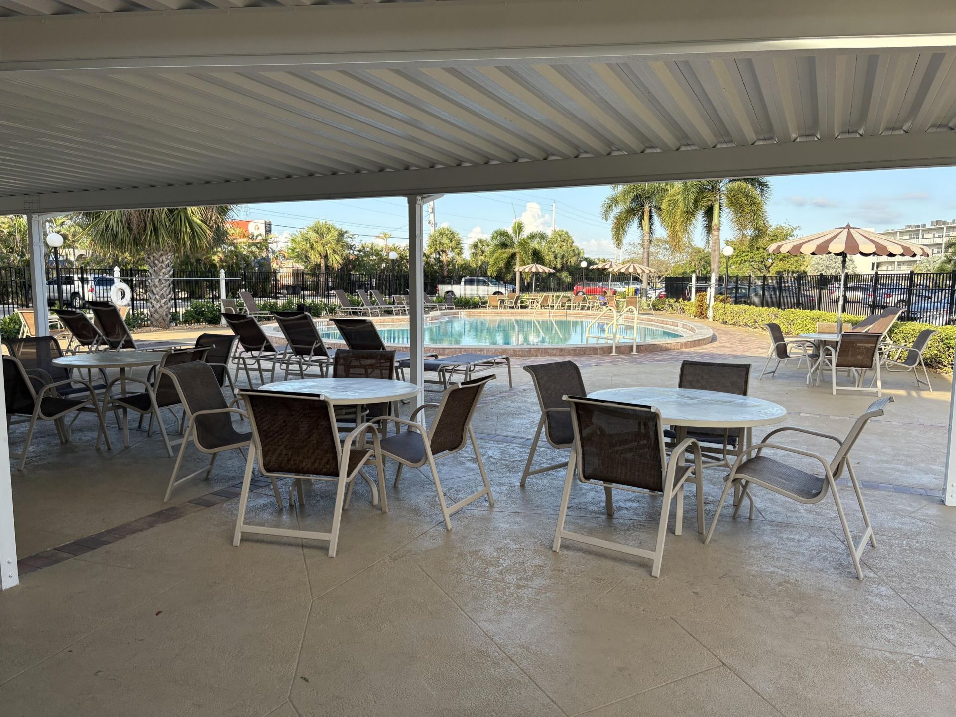 223 Southampton B, West Palm Beach, FL 33417 Photo