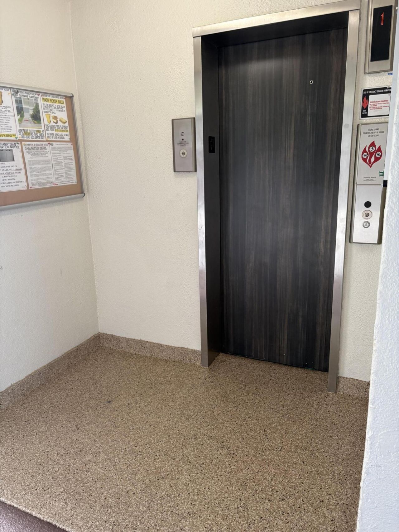 223 Southampton B, West Palm Beach, FL 33417 Photo