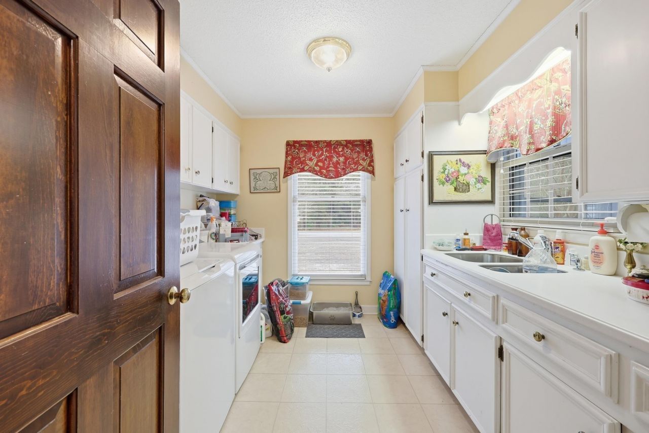 84 Nathan Rd. Photo 46