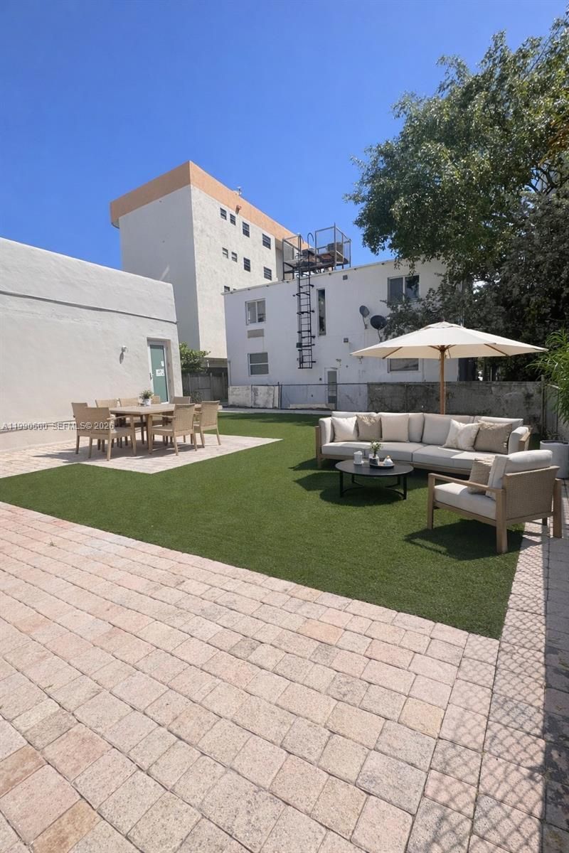 7735 Byron Ave, Unit 1, Miami Beach, FL 33141 Photo