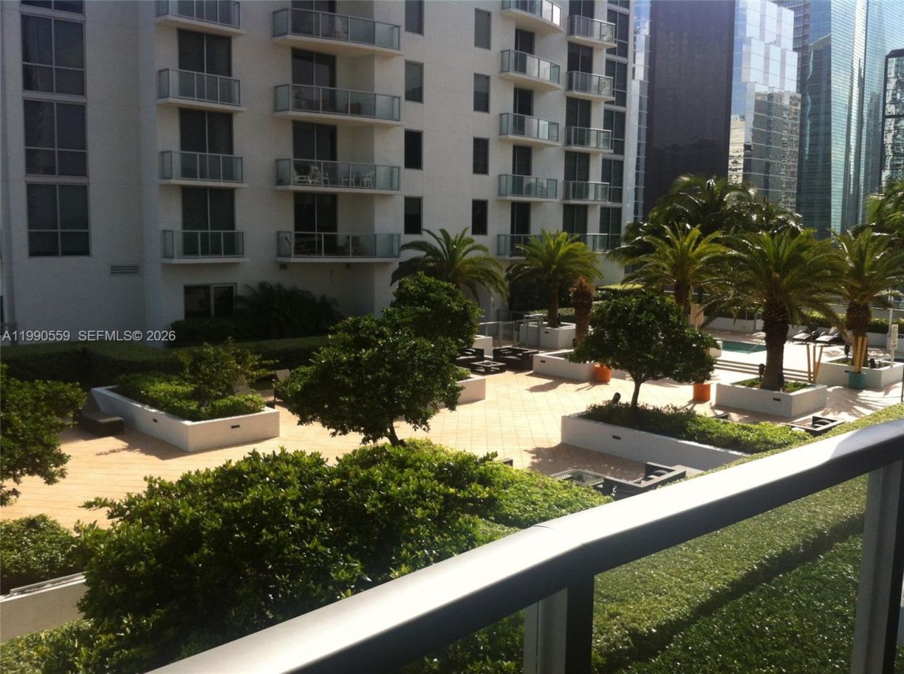 1050 Brickell Av, Unit 1406, Miami, FL 33131 Photo