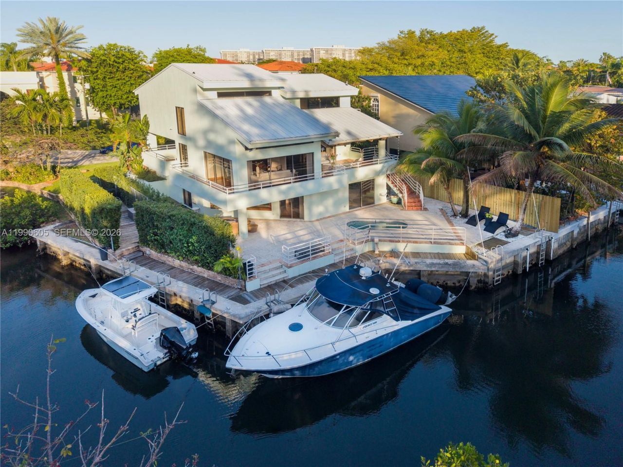 3520 Rockerman Rd, Miami, FL 33133 Photo