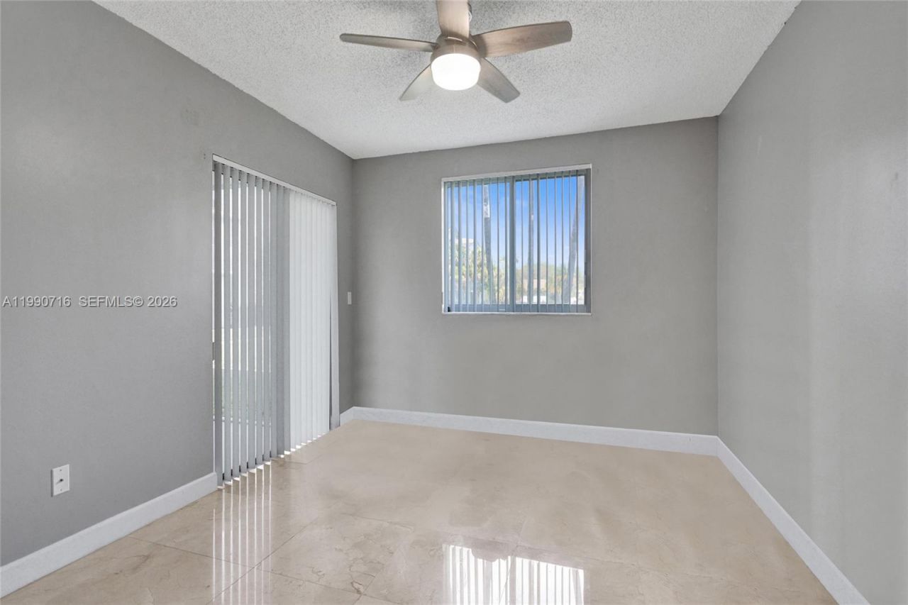 2640 S University Dr, Unit 112, Davie, FL 33328 Photo