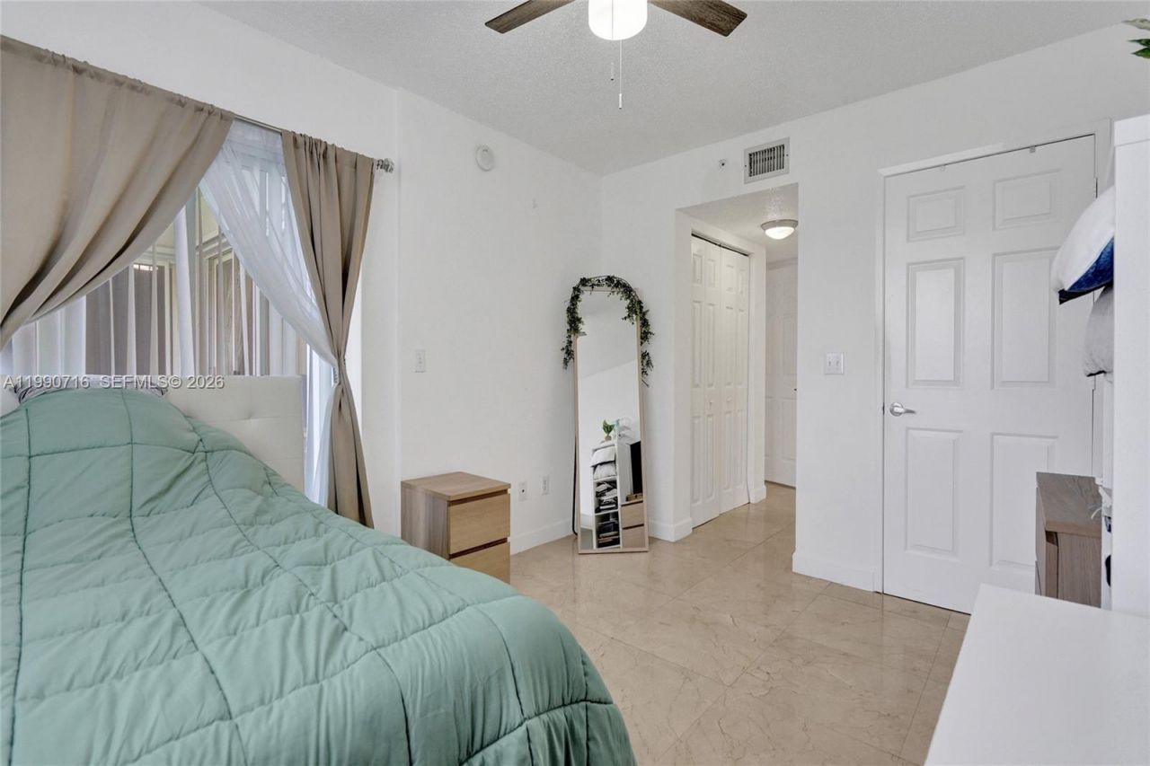 2640 S University Dr, Unit 112, Davie, FL 33328 Photo