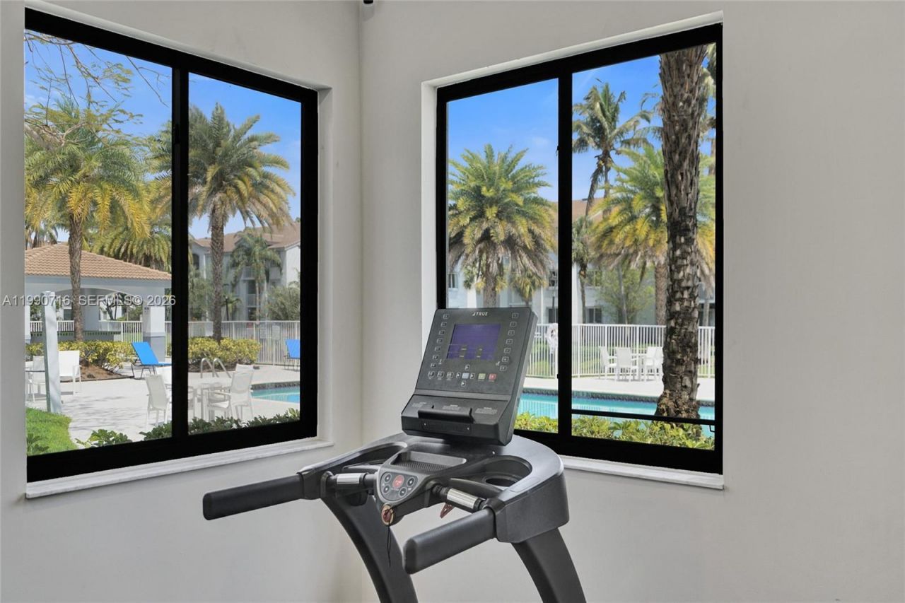 2640 S University Dr, Unit 112, Davie, FL 33328 Photo