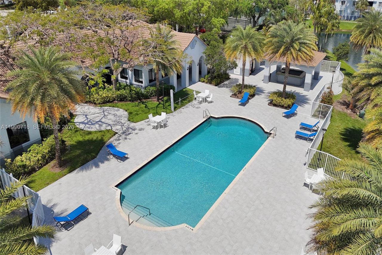 2640 S University Dr, Unit 112, Davie, FL 33328 Photo