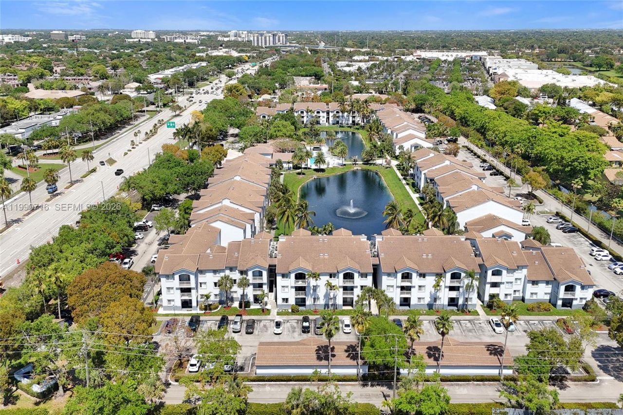 2640 S University Dr, Unit 112, Davie, FL 33328 Photo