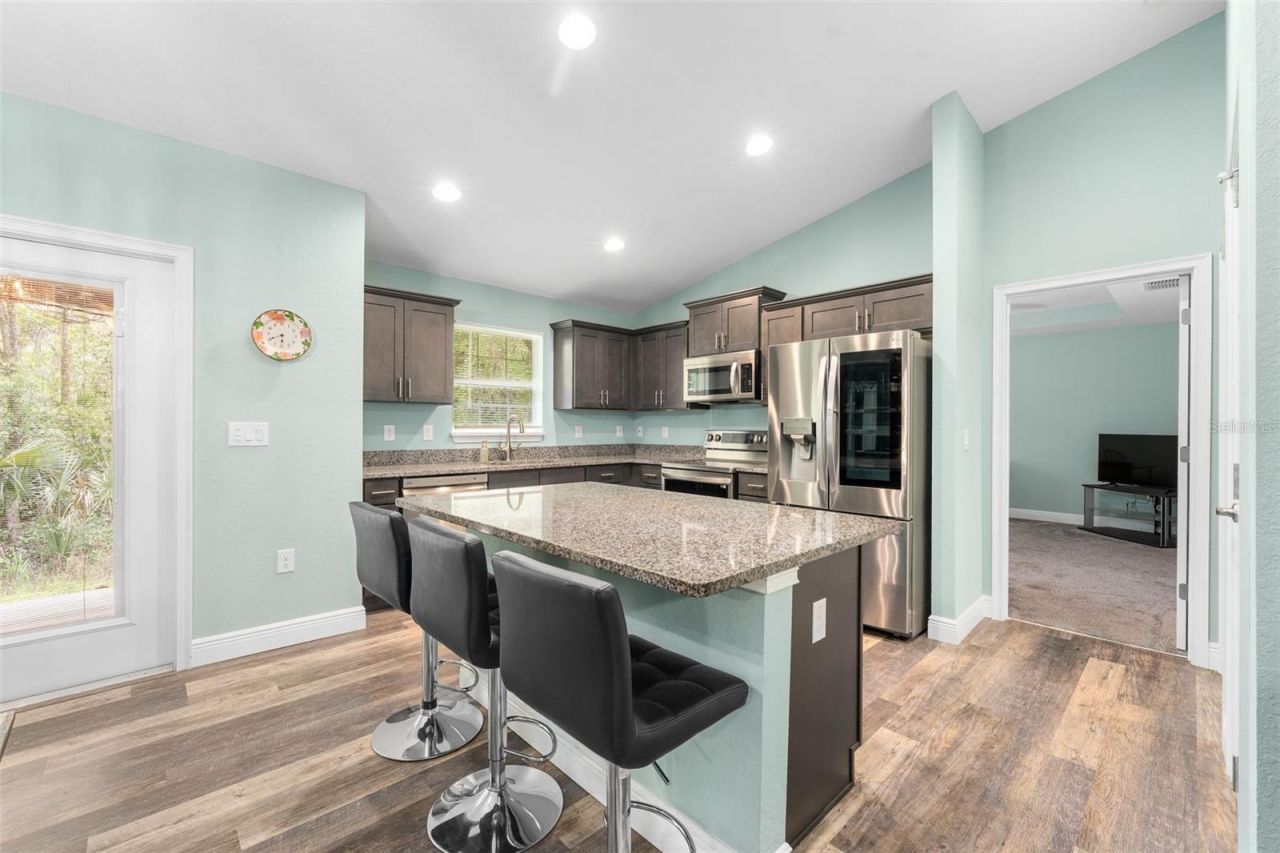 6144 Avenue G , Mc Intosh, FL 32664 Photo