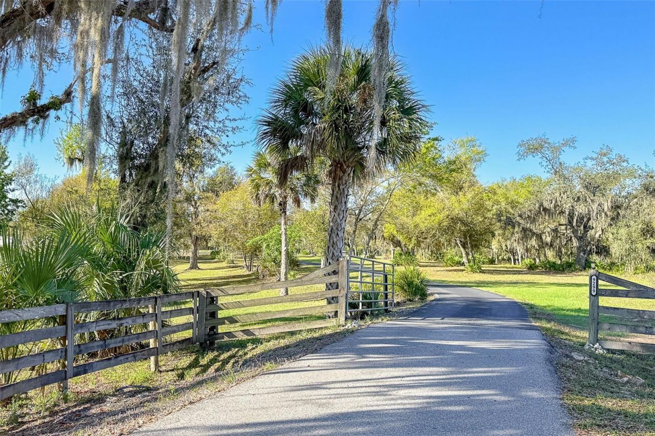 9299 SW Lipe Road, Arcadia, FL 34269 Photo