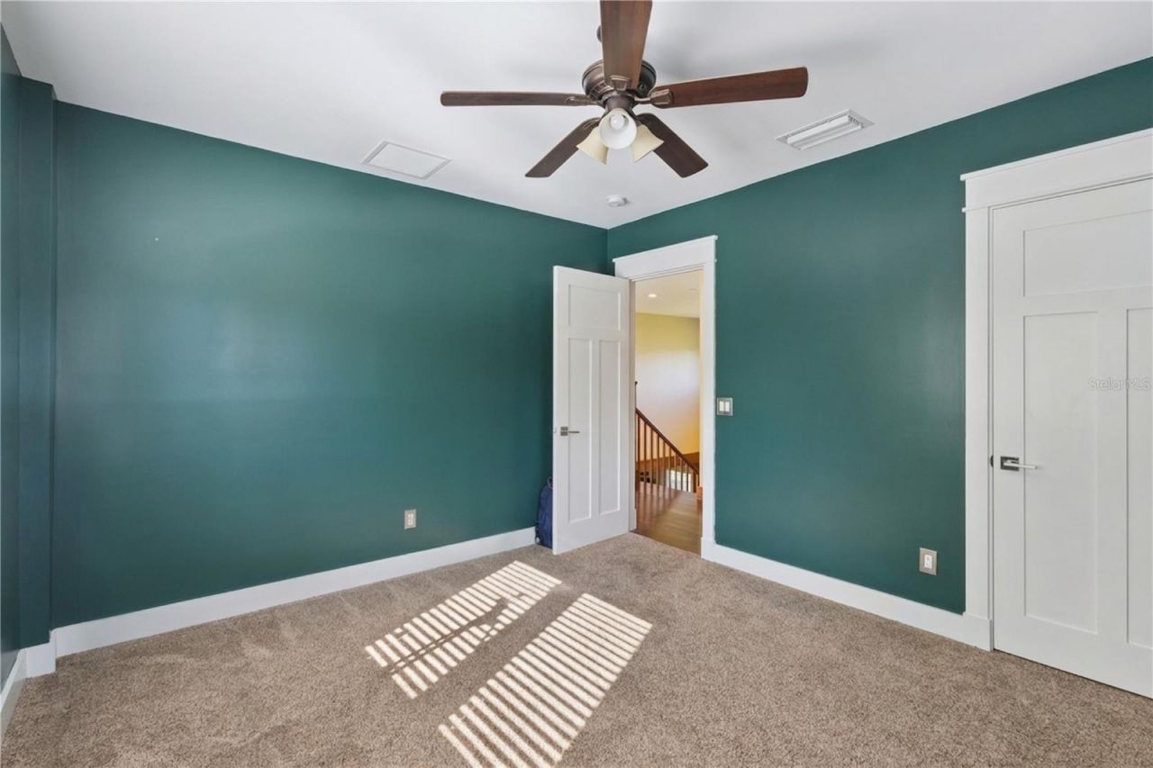 15503 Trotting Horse Lane, Tavares, FL 32778 Photo