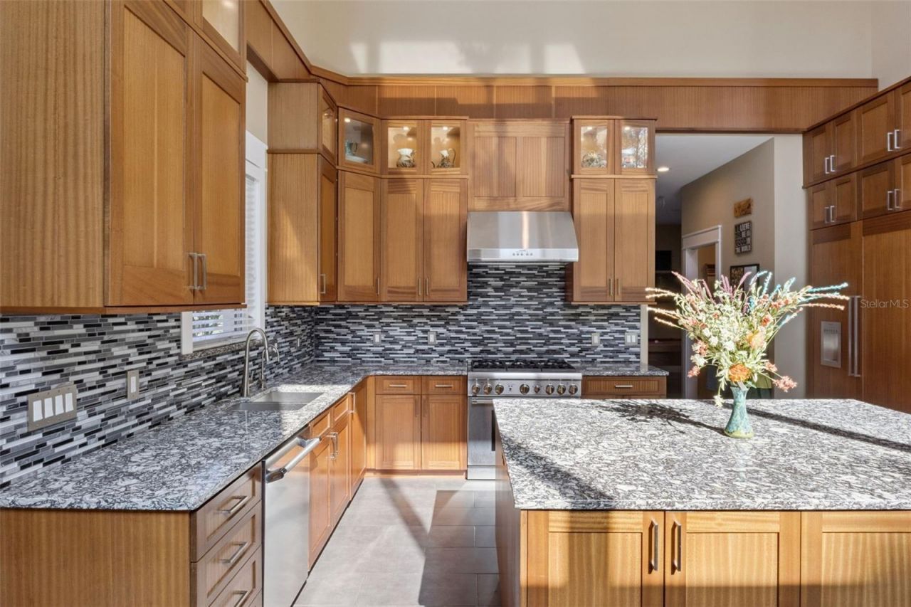 15503 Trotting Horse Lane, Tavares, FL 32778 Photo