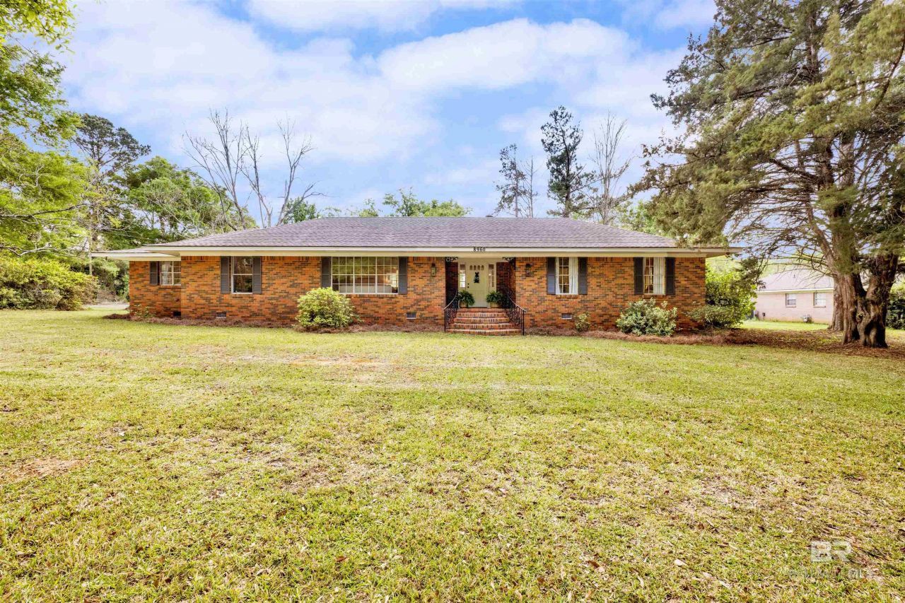 8960 Morphy Avenue, Fairhope, AL 36532 Main Photo