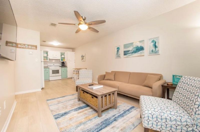 1301 Redwood Ln, Unit E, Gulf Breeze, FL 32563 Main Photo