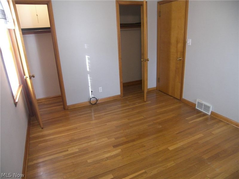 19070 Meredith Avenue, Euclid, OH 44119 Photo 13