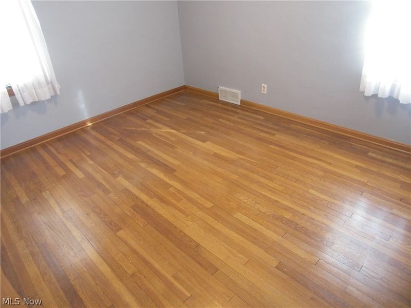 19070 Meredith Avenue, Euclid, OH 44119 Photo 15