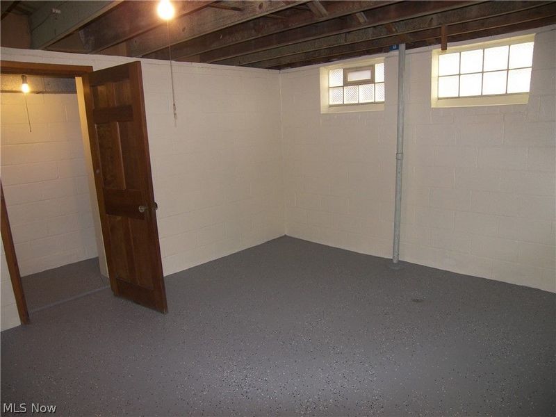 19070 Meredith Avenue, Euclid, OH 44119 Photo 26