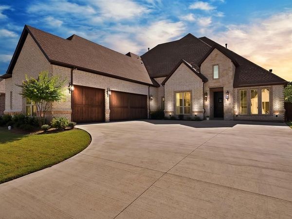 7217 Harris Place , Arlington, TX 76001