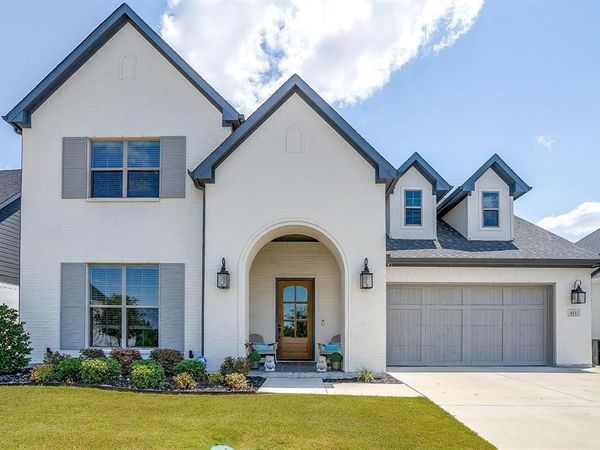 413 Kestrel Court , Aledo, TX 76008