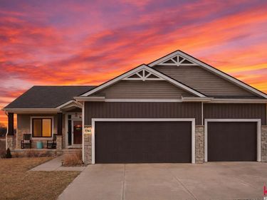 9930 Paris Court, Lincoln, NE 68339