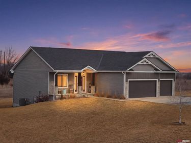 9930 Paris Court , Lincoln, NE 68339